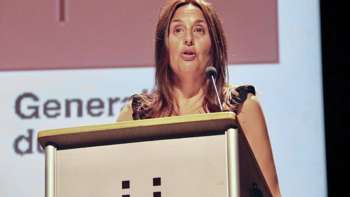 La consellera d'Educació, Esther Niubó, en la inauguració de la jornada de presentació del nou full de ruta per als EAPs.