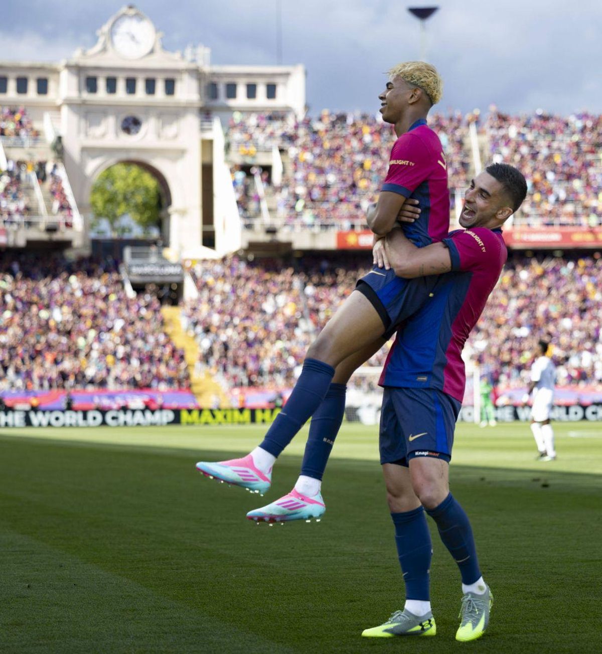 El Barça gana el clásico ante el Madrid en el estadi Lluis Companys