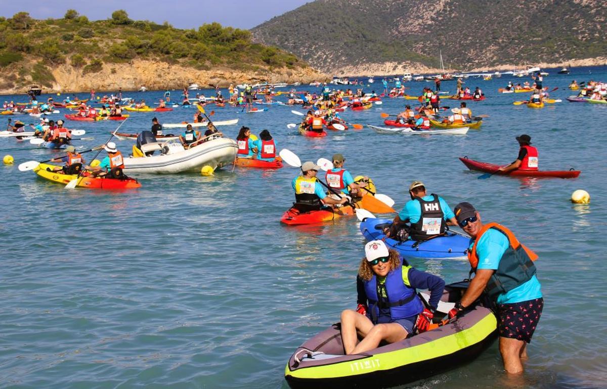 Volta a Sa Dragonera en piragua y paddle surf 2024