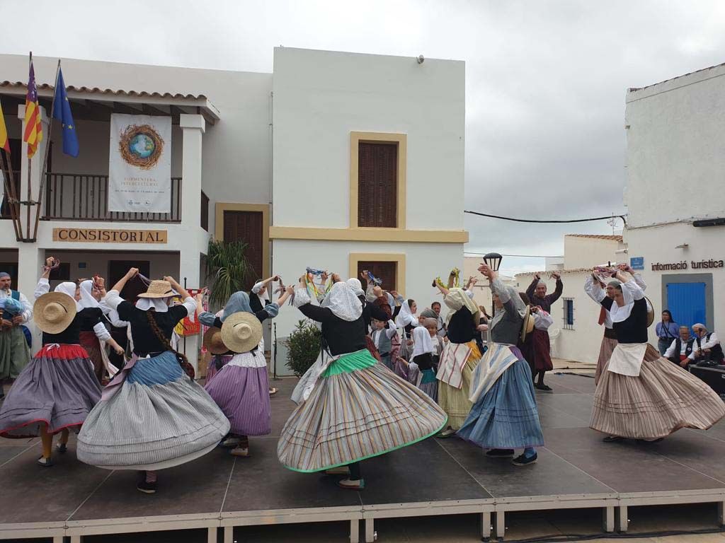 Galería de imágenes de II| Festival Folklòric Illa de Formentera