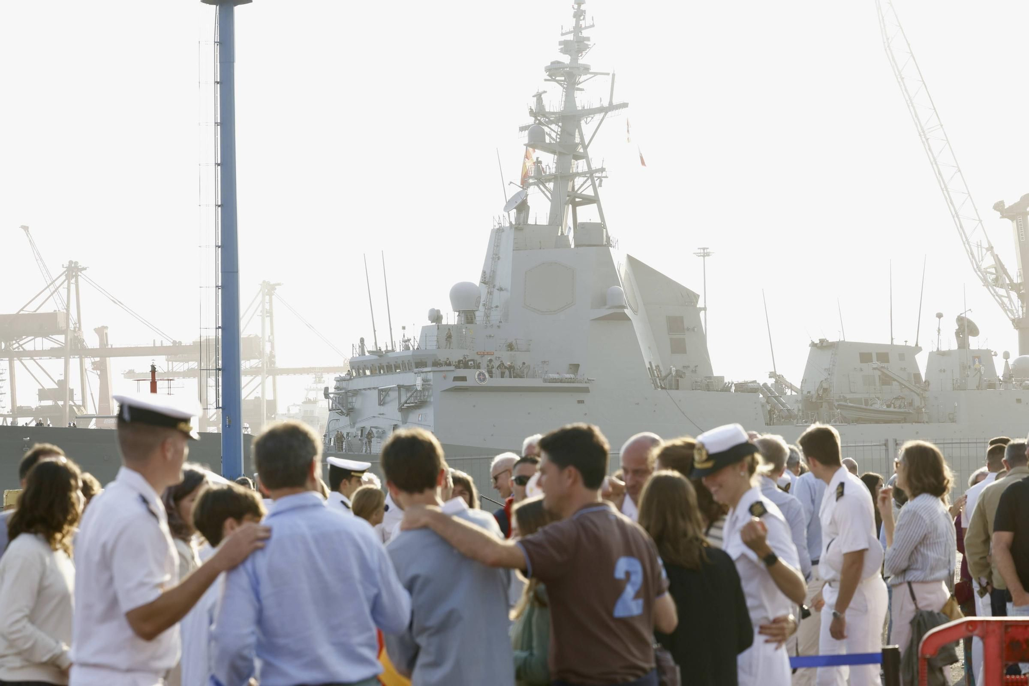 EN IMÁGENES: Así fue la llegada de la Princesa Leonor a Gijón en "Elcano"