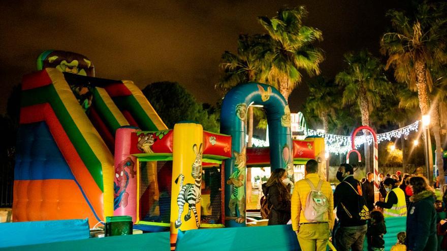 Abre sus puertas el Parque de la Navidad de Torremolinos en el parque de la Batería