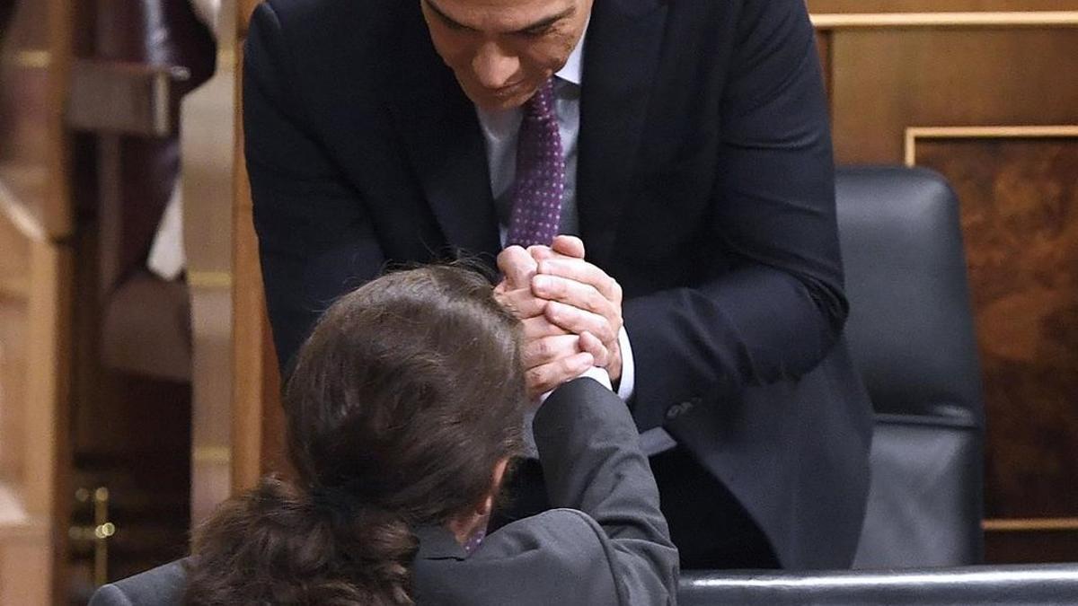 Pedro Sánchez y Pablo Iglesias, en el Congreso.