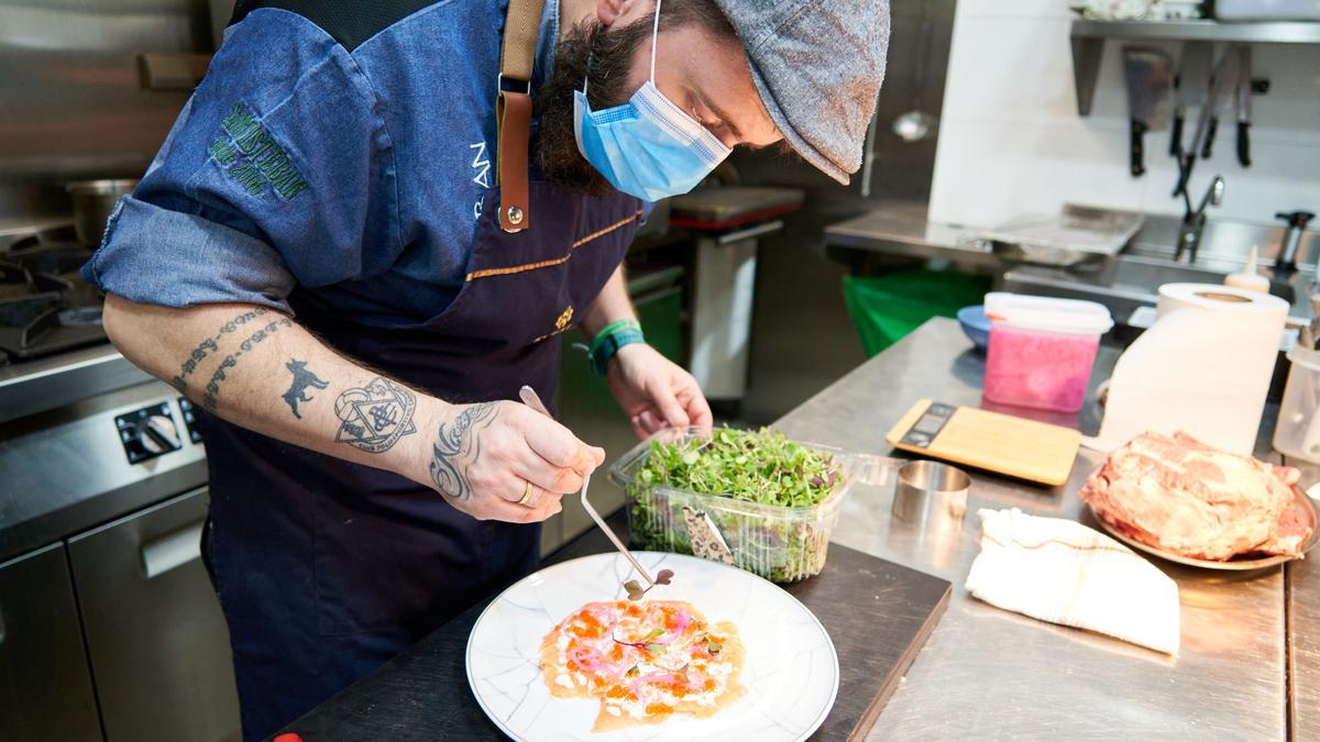 El cocinero de La Fabiola.