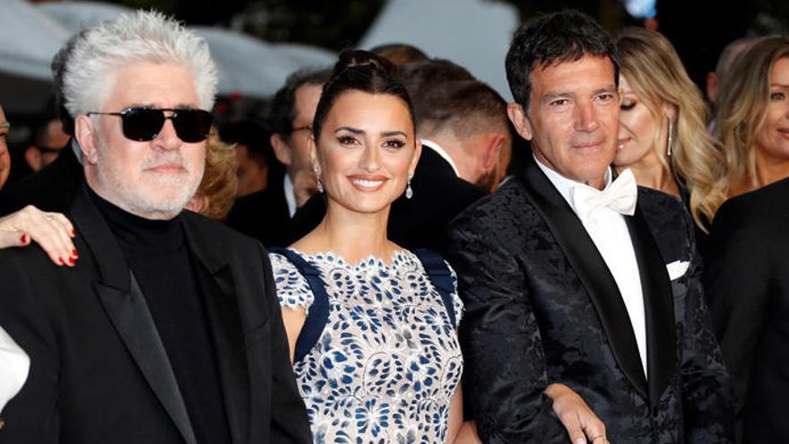 Pedro Almodóvar, Penélope Cruz y Antonio Banderas.