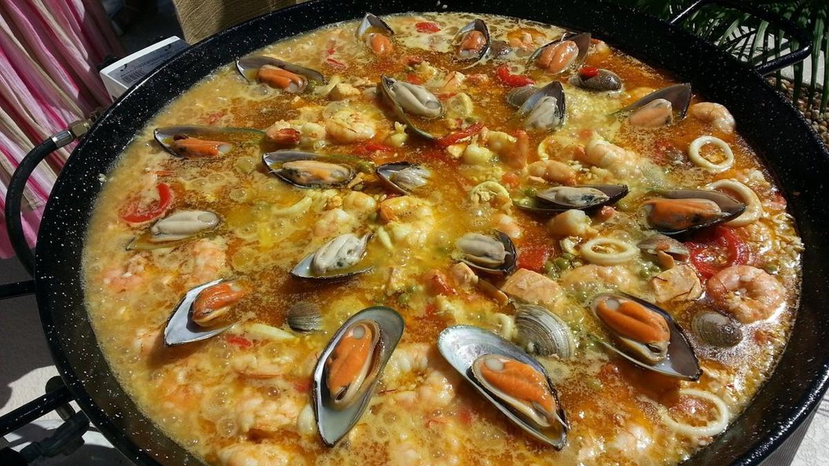 valencian-paella-887807 1920