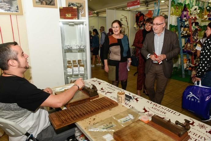 Inauguración de la Feria de Artesanía en San Telmo