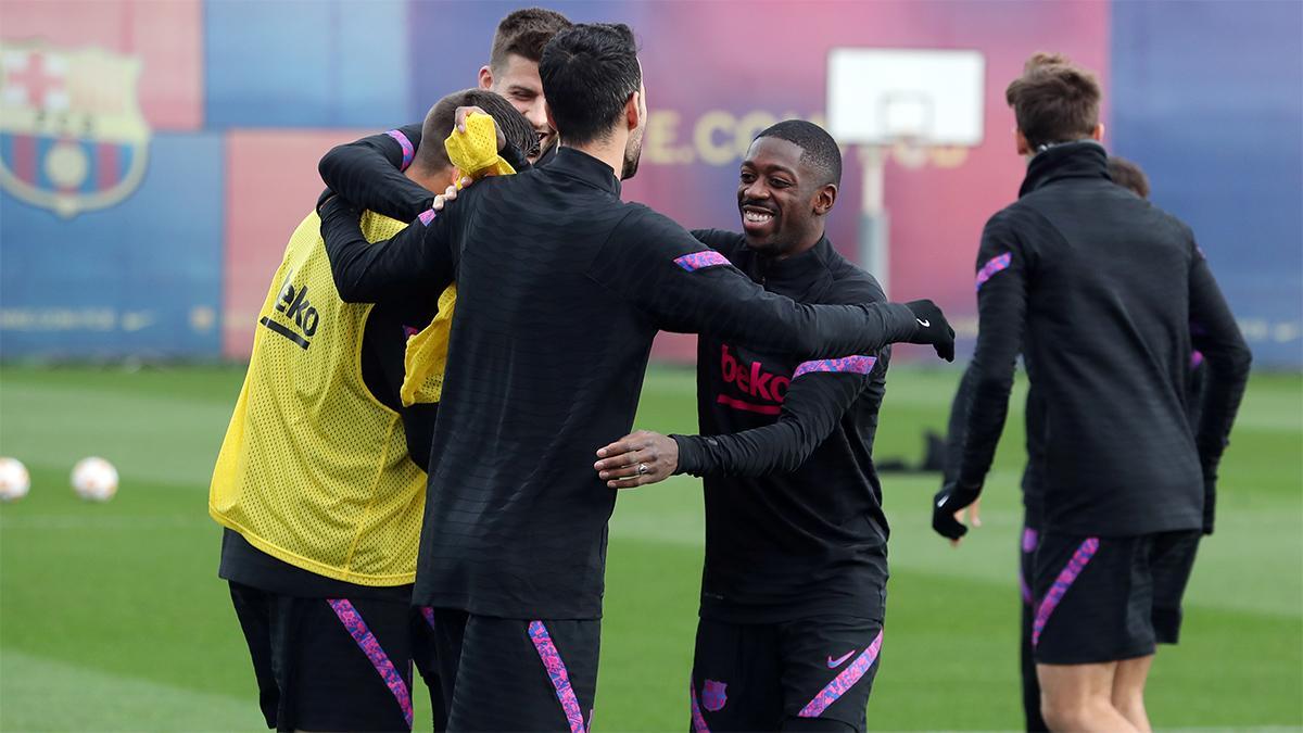 Entrenamiento de activación del Barça antes de concentrarse