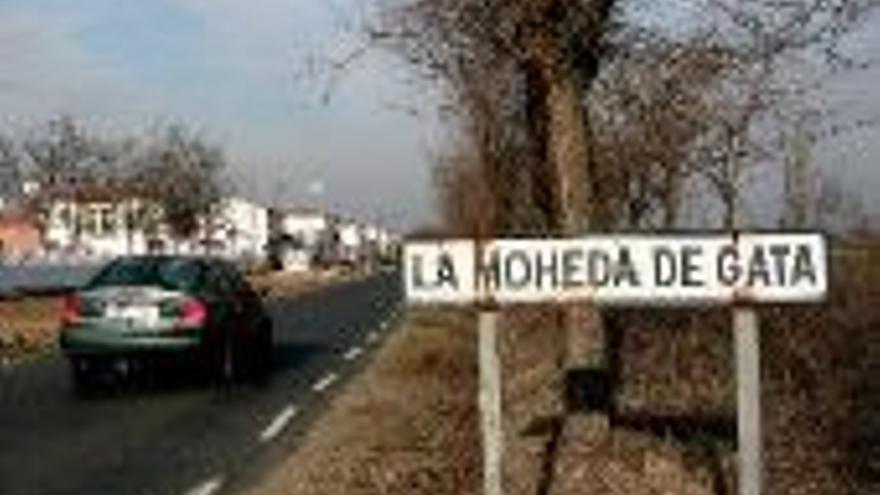 Una carretera para La Moheda