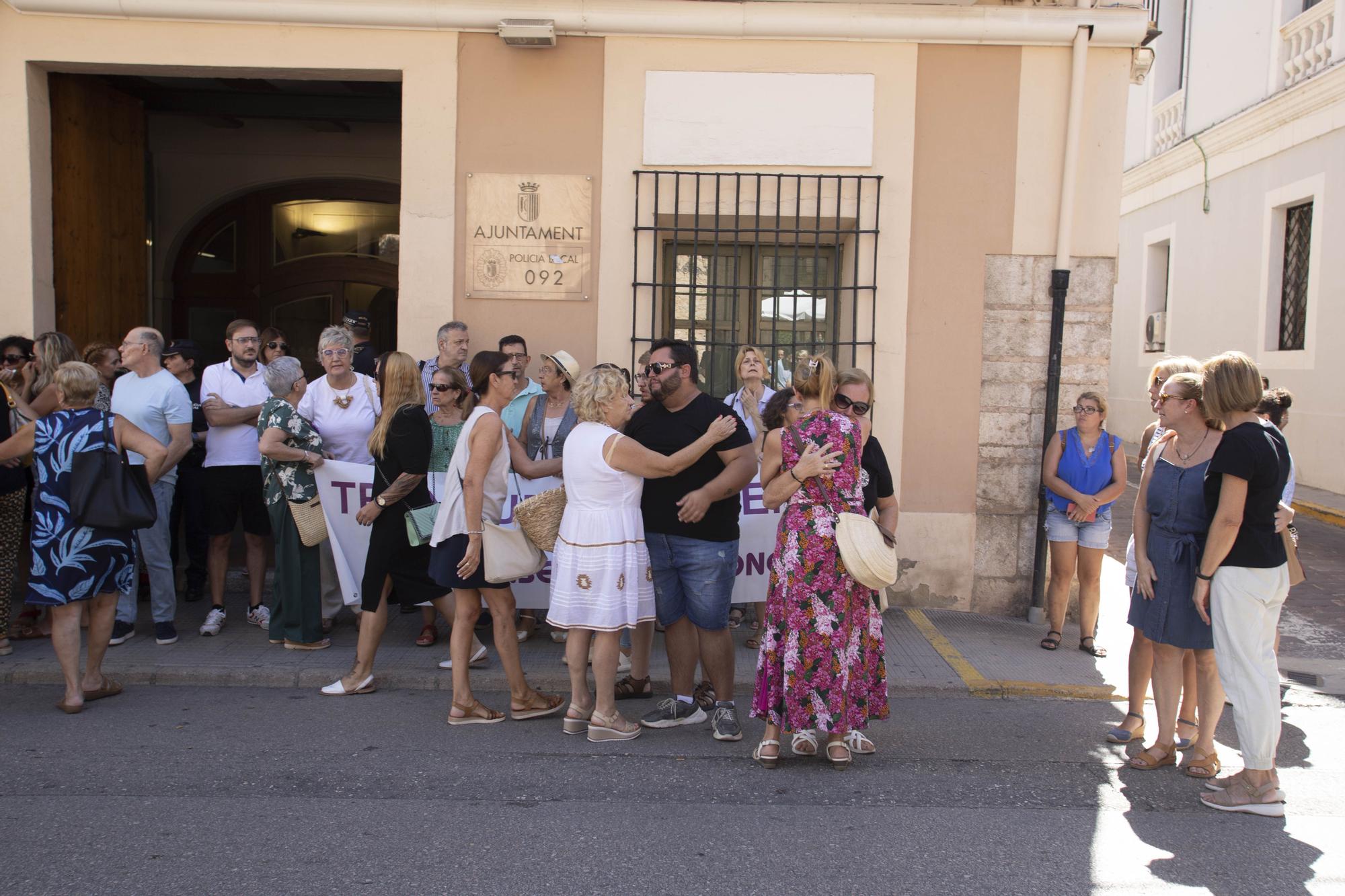 Dolor e indignación en Carcaixent