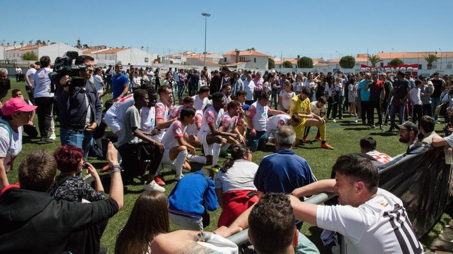 El campeón Llerenense cierra el curso ante el descendido Plasencia