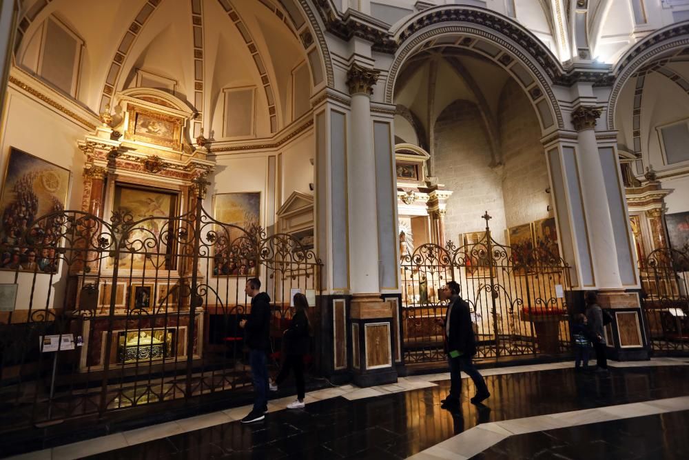 La Basílica de la Virgen de los Desamparados, el templo de los 350 años