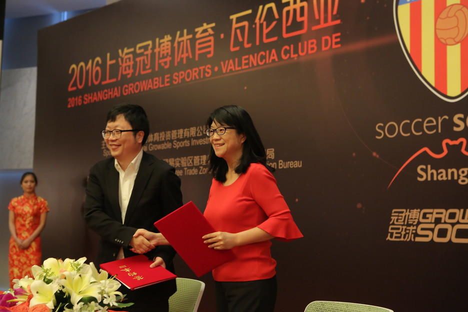 Layhoon inaugura la nueva academia del Valencia CF en China
