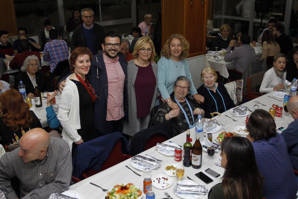 Cena de apoyo a Carmen Contelles en Sedaví