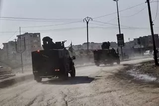 El ejército sirio extiende su control al norte del país tomando la presa del río Eúfrates