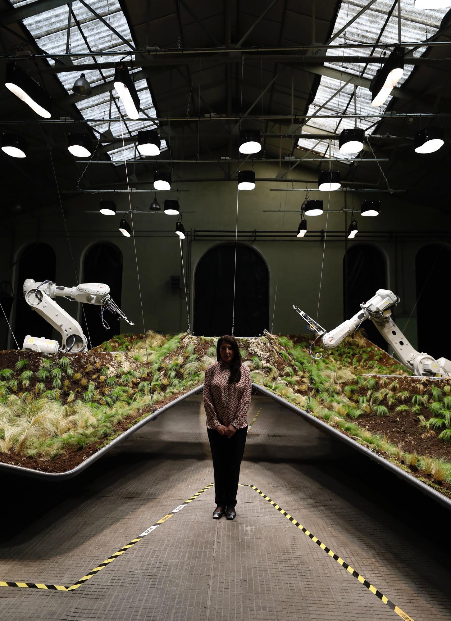 Marina Abramovic, encantada con la exposición sobre su obra en La Vega