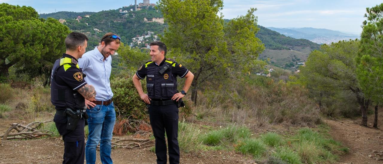 David Vivanco se reencuentra con los agentes de la GUB Juan López y Edgar Varela