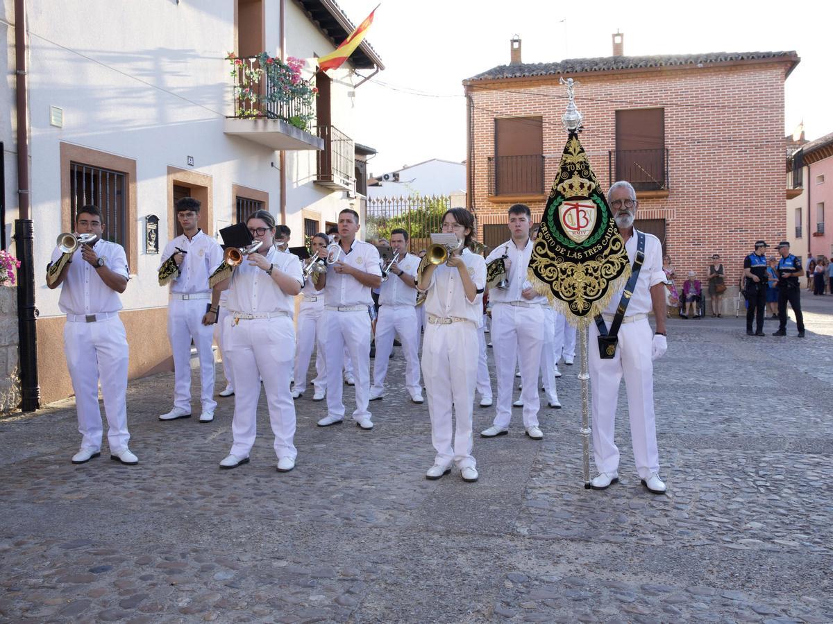 Procesión de la Virgen del Carmen de Toro