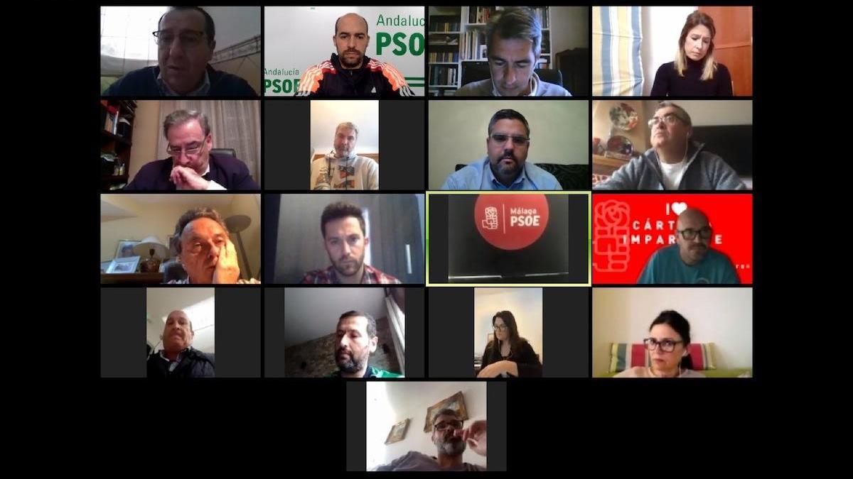 Una imagen de la videoconferencia de los alcaldes socialistas y Ruiz Espejo.