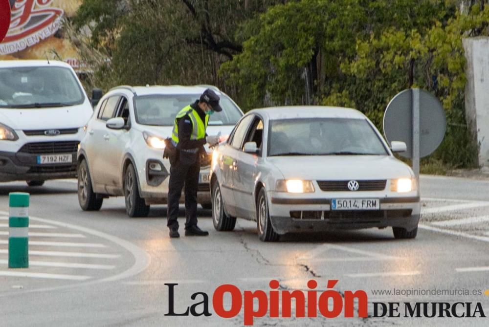 Reparto de mascarillas en Caravaca