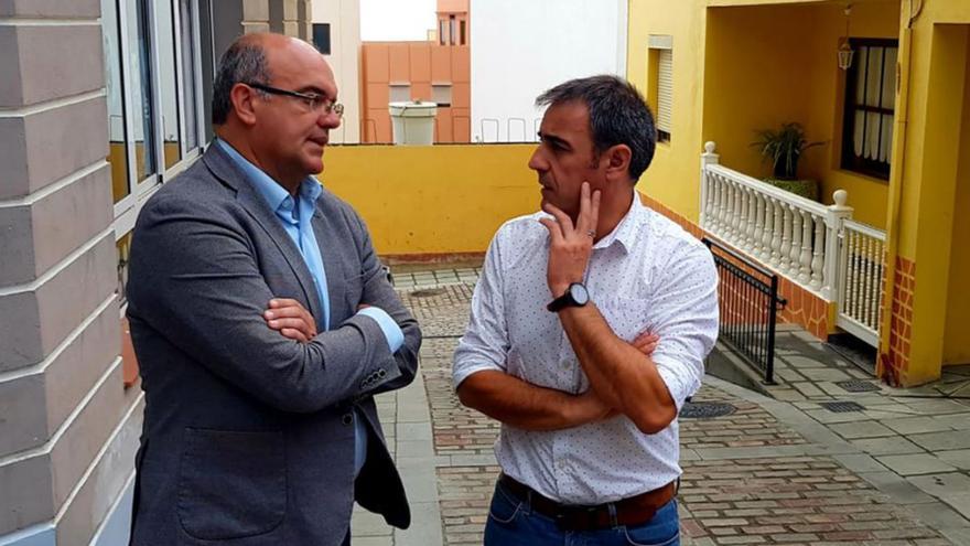Francisco Paz disputará el liderazgo del PSOE insular a Anselmo Pestana