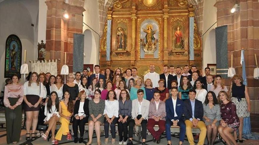 Confirmaciones en la iglesia de Pedro Abad