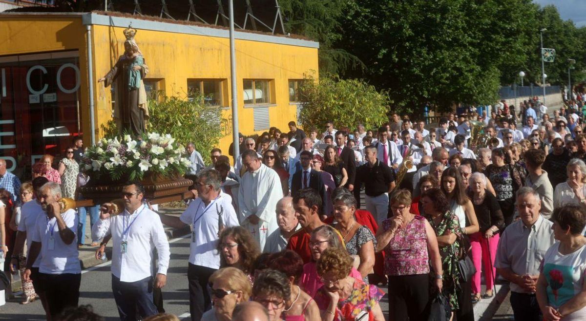 Pontecesures estrena las fiestas dedicadas a la Virgen del Carmen