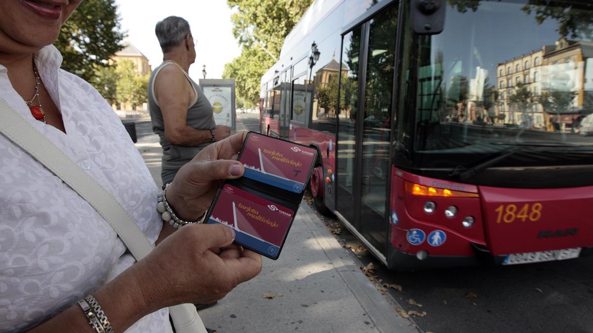 PICANDO EL NUEVO BONOBUS MAGNETICO PARA AUTOBUSES TUSSAM