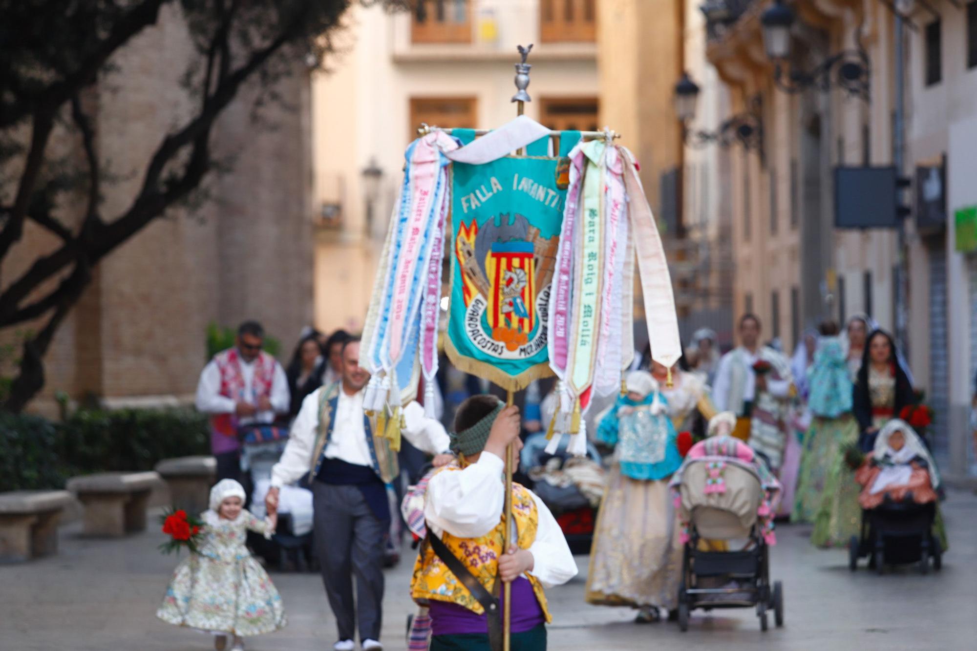 Búscate en el primer día de la Ofrenda en la calle San Vicente entre las 17:00 y las 18:00