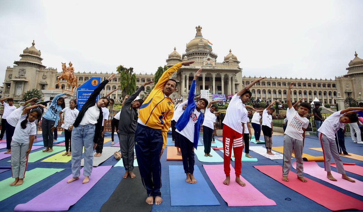 Día Internacional del Yoga en la India