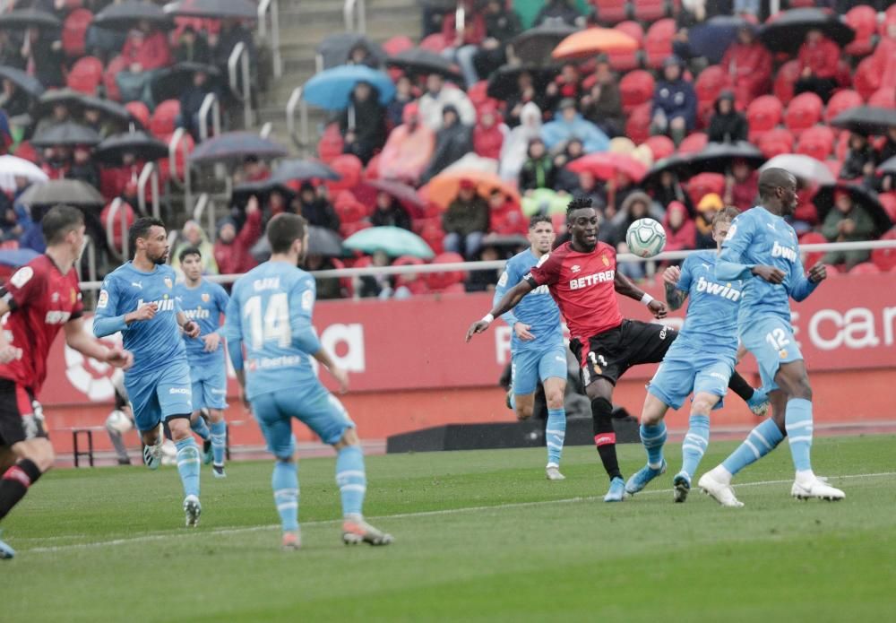 Un Mallorca desatado golea al Valencia