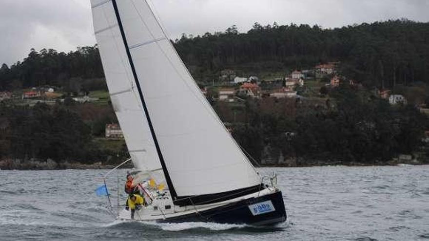 El &quot;Espita&quot; durante un momento de la segunda regata. // Desmarque