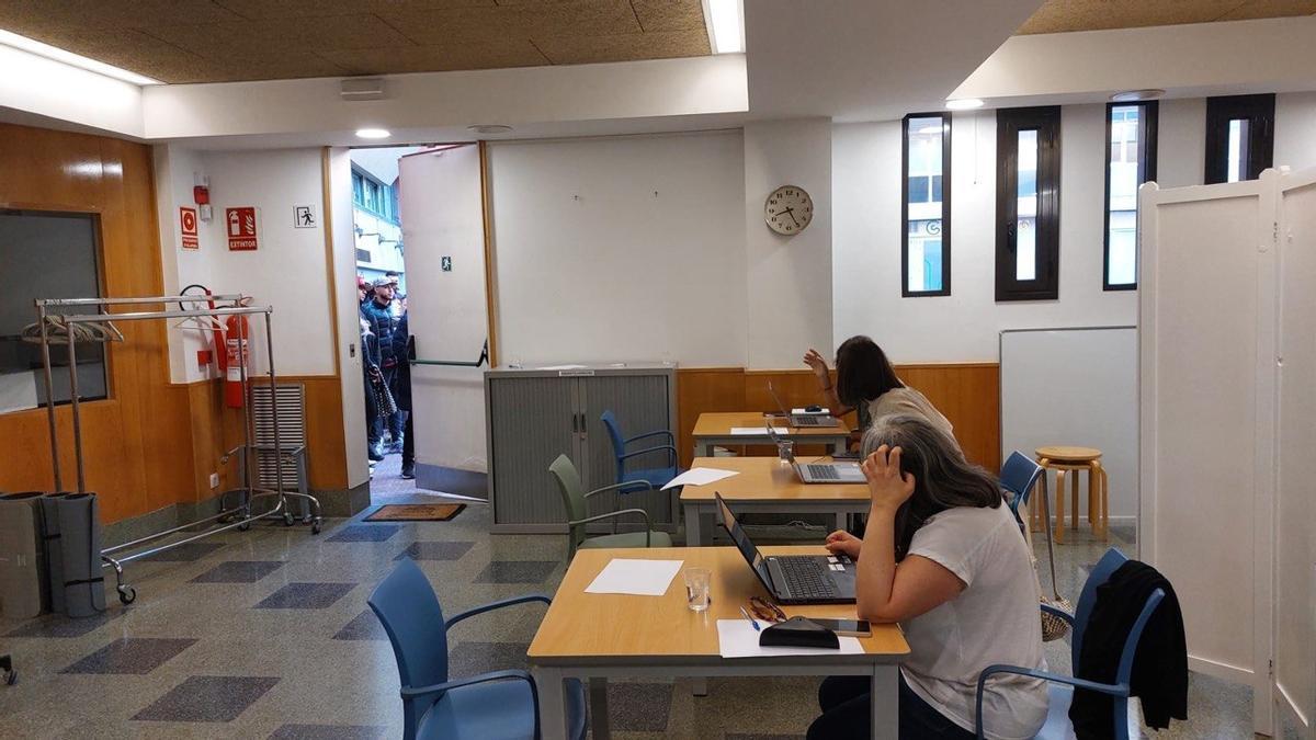 L’Espai Cívic Mercadal on ara es presta el servei de forma provisional.