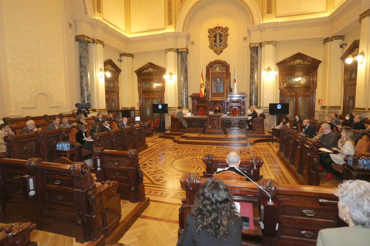 Vista general de un pleno municipal en A Coruña.