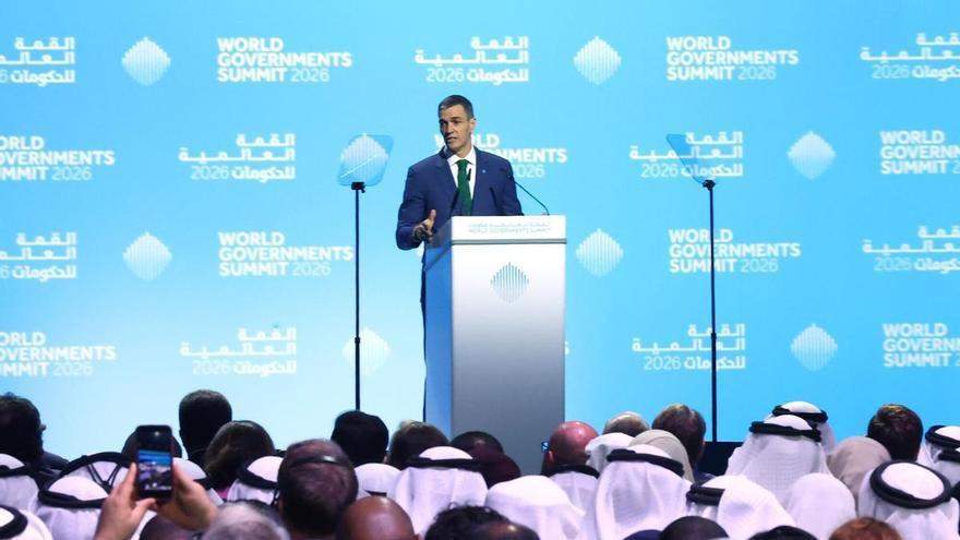 Sánchez anuncia que España prohibirá el acceso a redes sociales a menores de 16 años