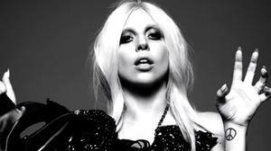 Lady Gaga anuncia que intervindrà a ’American Horror Story’ en un vídeo.