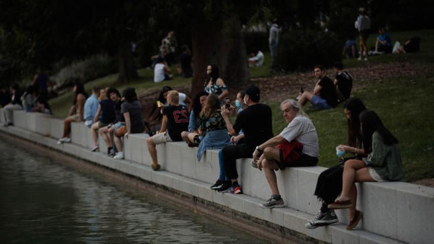 El Ayuntamiento de Madrid cierra El Retiro por fuertes rachas de viento