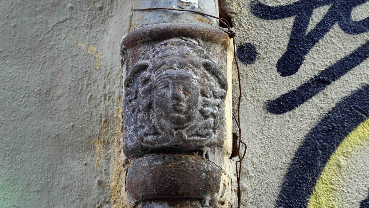 Descubre las "Caras del agua" en las fachadas del centro histórico de València