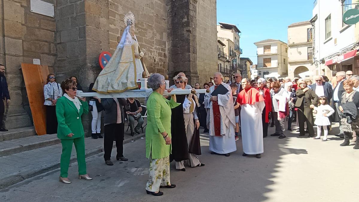 GALERÍA | Fermoselle celebra el Domingo de Resurrección