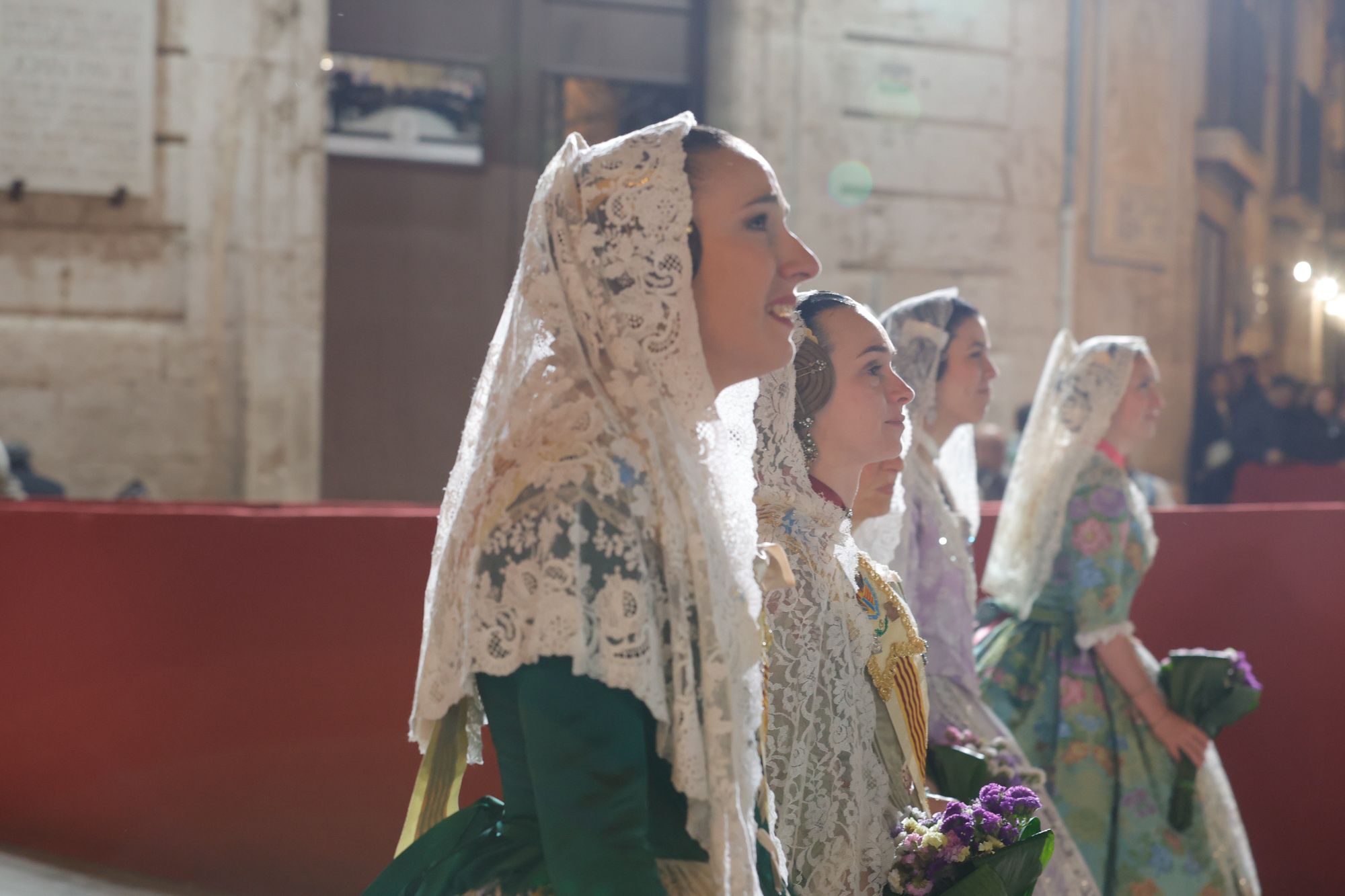 Todas las fotos de la Ofrenda del 17 de marzo por la calle San Vicente de 19:00 a 20:00 horas