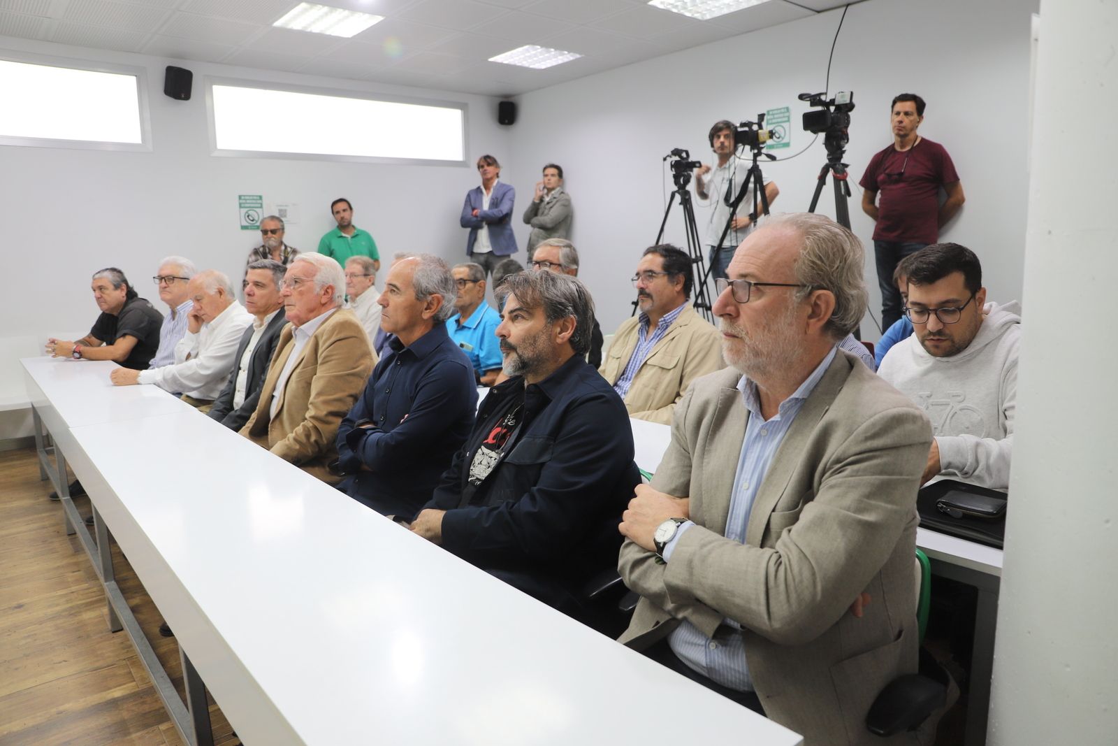 El convenio del Córdoba CF con la Asociación de Veteranos, en imágenes