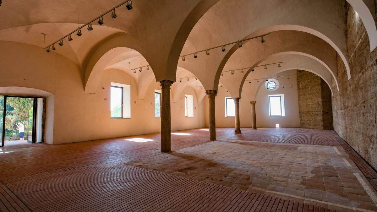 Interior del edificio de La Galera, en los jardines del mismo nombre.