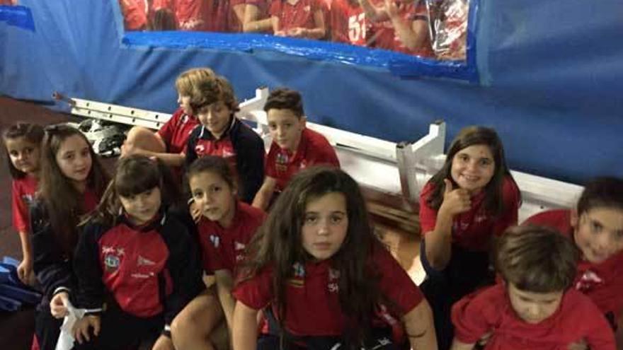 El club organiza su primer trofeo de esquí