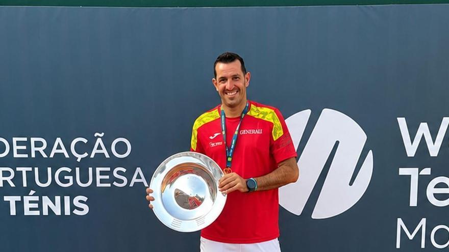 El otro Alcaraz del tenis murciano, campeón del mundo