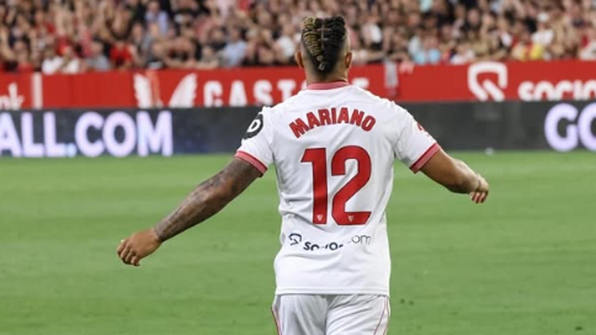 Mariano Díaz, en el Sevilla FC