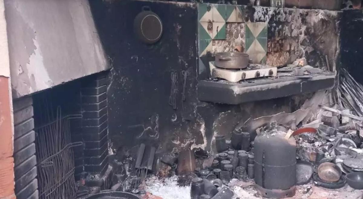 Una imatge interior després del foc.