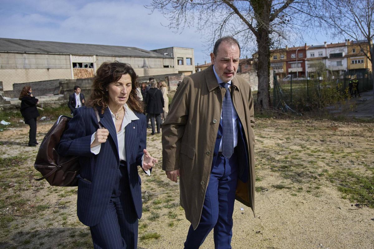 Les imatges del solar on s'aixecarà el nou jutjat de Santa Coloma de Farners