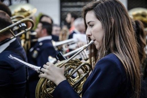 La fiesta estalla con "Idella"