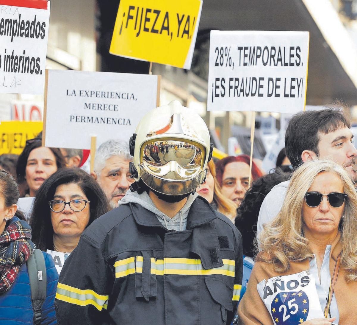 Els jutges avalen que els interins que obtinguin plaça cobrin pel cessament