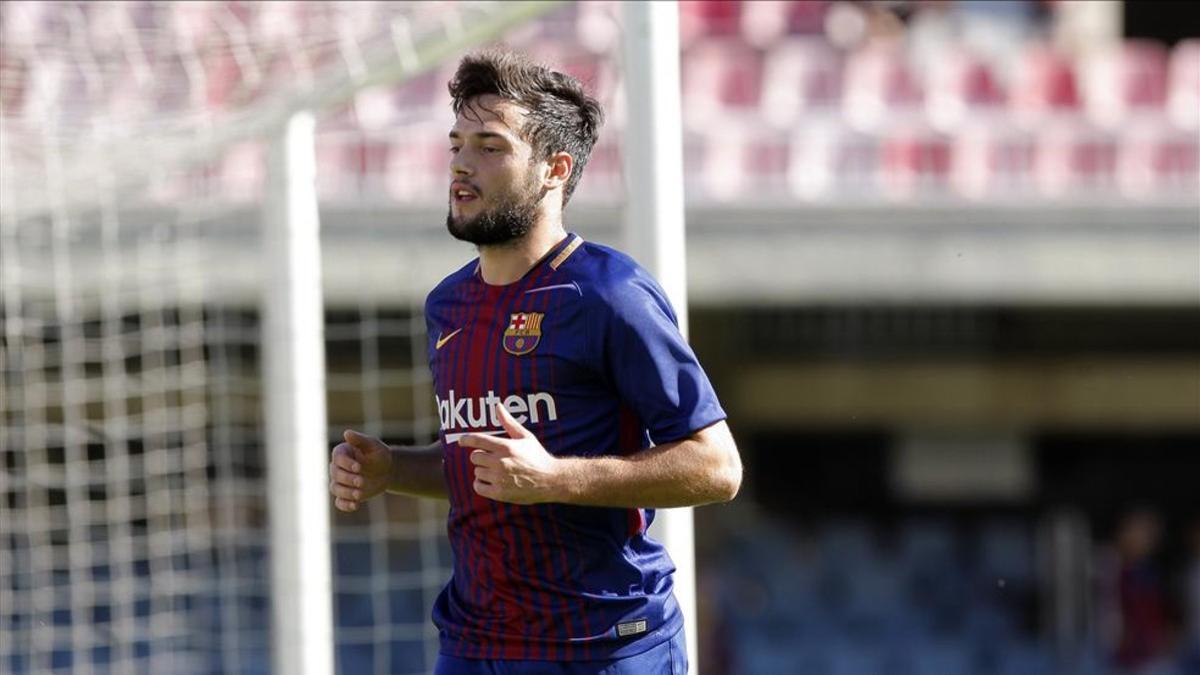 Jose Arnaiz acabó el partido ante el Almería tocado